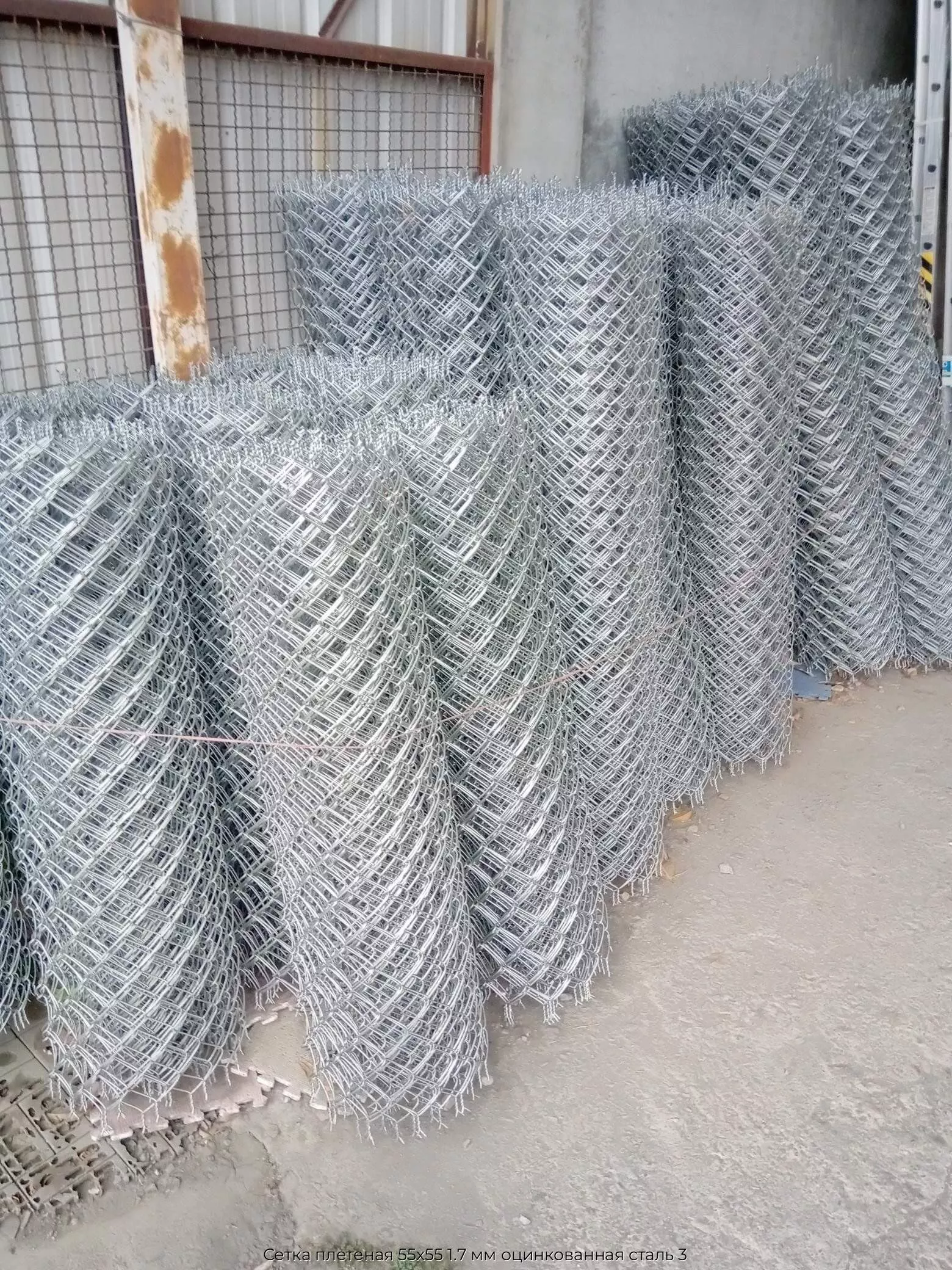 Сетка плетеная 55х55 1.7 мм оцинкованная сталь 3